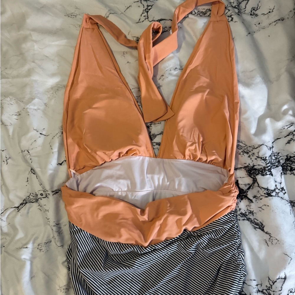 NWOT Striped Orange One Piece Swimsuit - Picture 4 of 5
